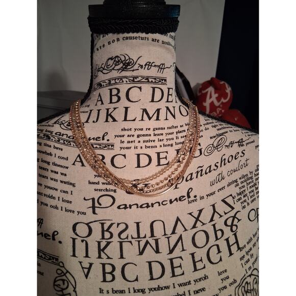 A New Day Necklace Set 4 Pieces New With Tags Gold - Picture 2 of 4
